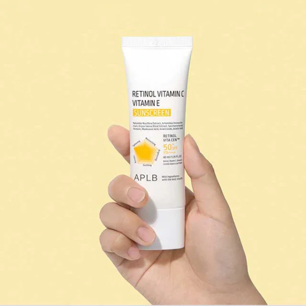 APLB Retinol Vitamin C Vitamin E Sunscreen 40ml - Image 3